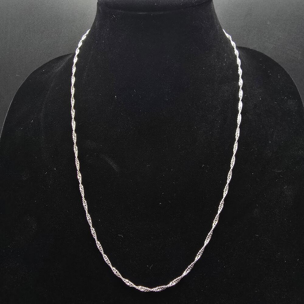 Silver Reflections Silver Plated 24 Chain Necklace NWT - Picture 2 of 5